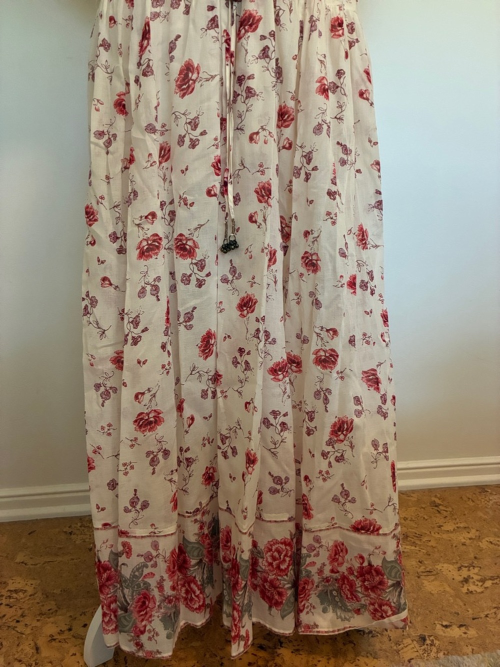 Free People, sz S, Floral Deep V-Neck Maxi Dress in Cream and Rose - Picture 3 of 3